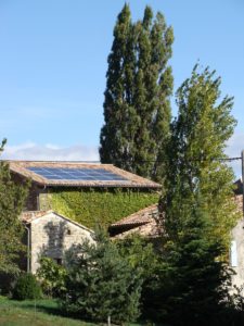 Réalisations photovoltaïques: Ardèche - autoconsommation - puissance installée 3 kWc Réalisations photovoltaïques: Ardèche - autoconsommation - puissance installée 3 kWc
