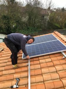 Montage installation autoconsommation Vienne installation solaire autoconsommation Vienne